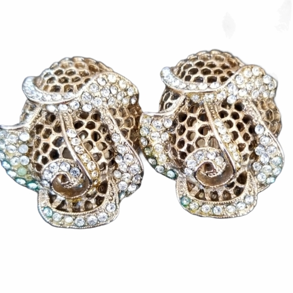 Vintage Mid Century Rose Design Gold Tone Rhinestone Clip Earrings - Picture 3 of 15